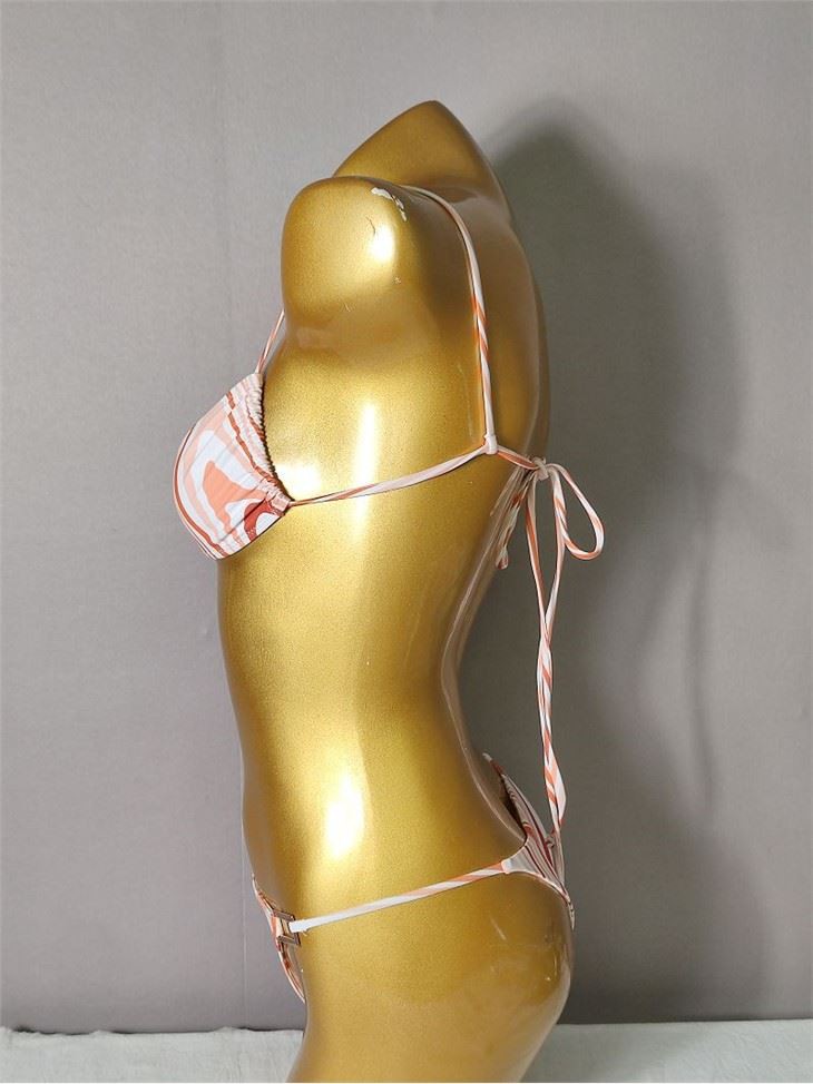 Women Swimsuit suppliers