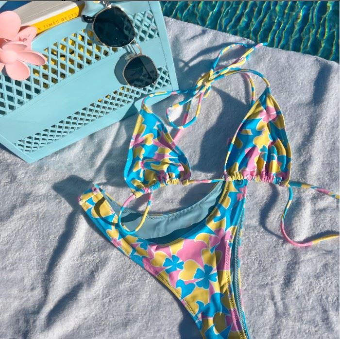 Two Piece Cute Bikini Set Halter Wildflower Printing Swimwear